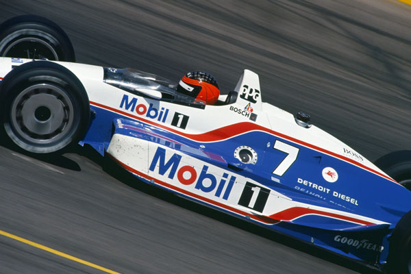 Paul Tracy roulant sur la piste à Phoenix en 1992