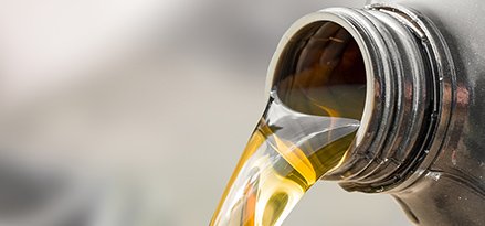 Oil Pouring